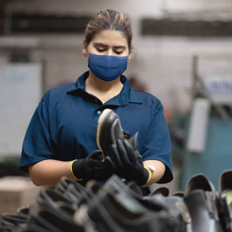 How-to-find-a-shoe-manufacturer