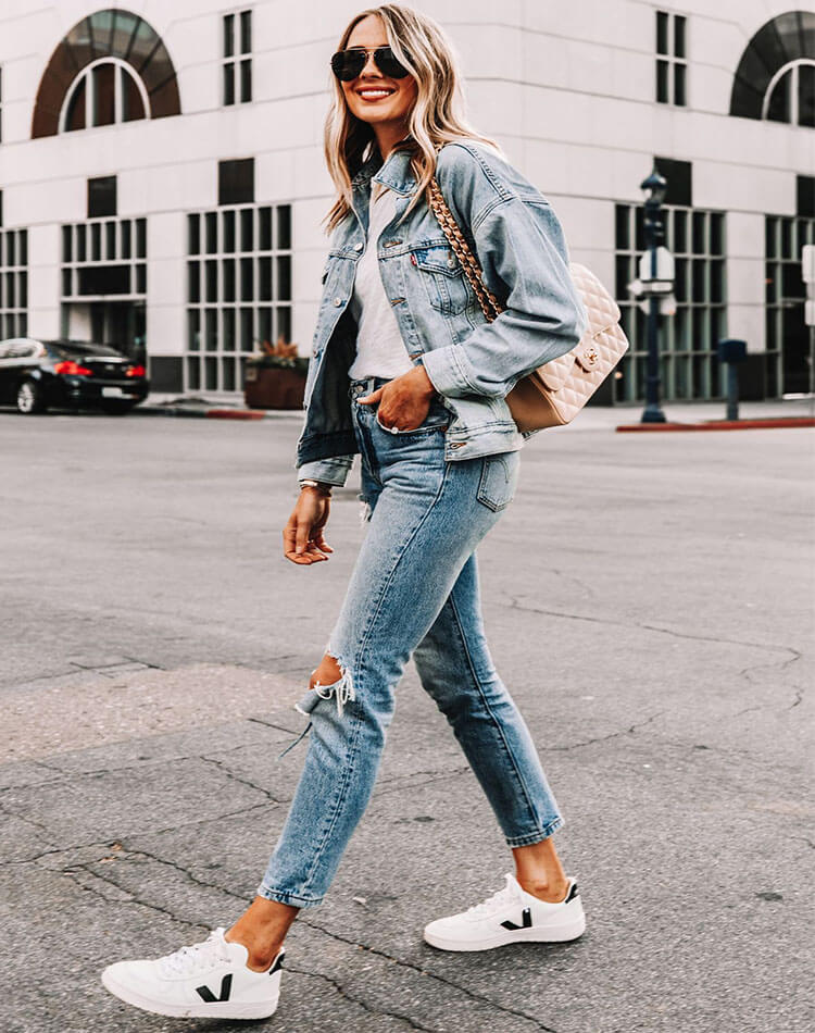 How To Wear White Women Sneakers? 12 Best Outfits Jenta Roman Bring You