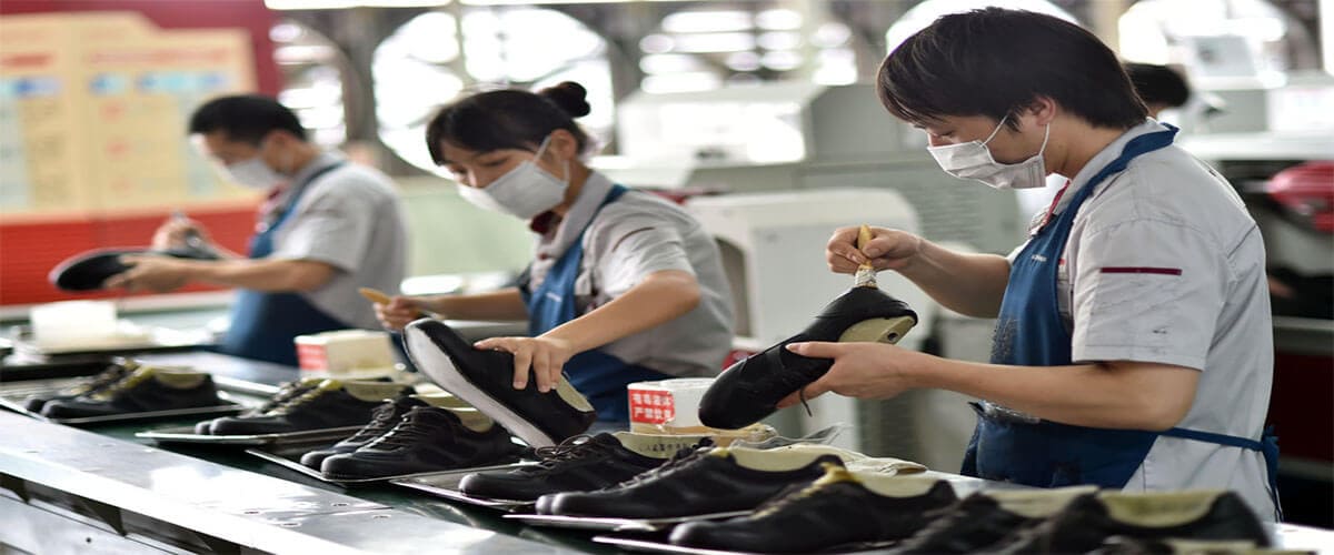 Fanyo-Amoy-Tell-You-How-to-find-custom-sneaker-manufacturer-in-China