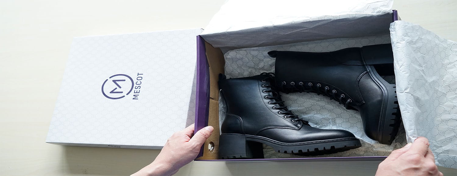 Packing-of-footwear-manufacturing