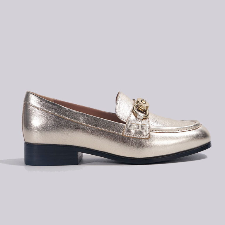 CHIC LOAFERS WITH GOLD DETAIL main image 0
