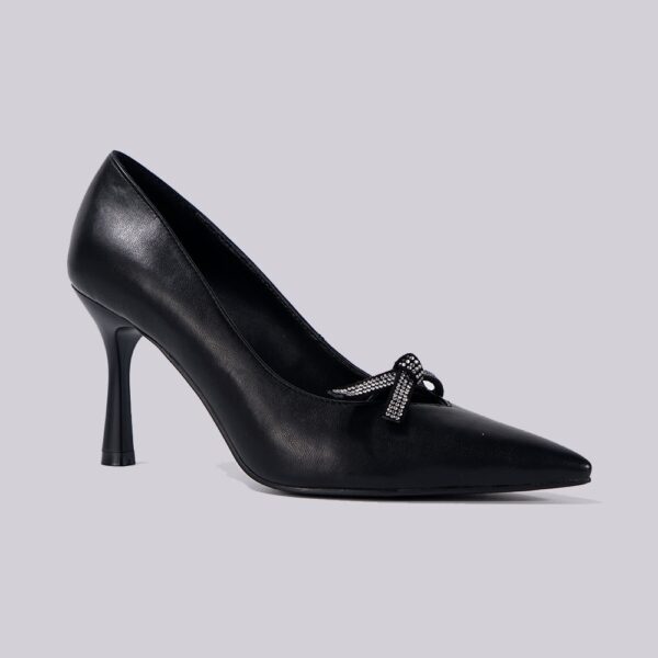 leather-point-toe-bow-embellished-women-pumps