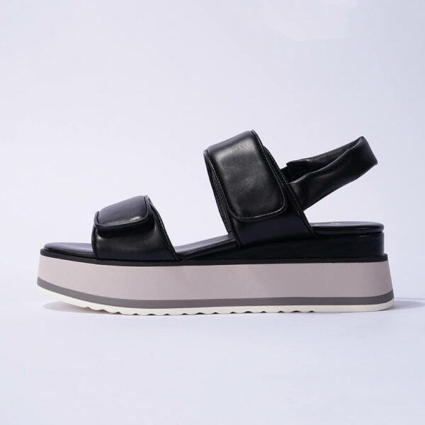 casual-buckled-womens-platform-wedge-sandals