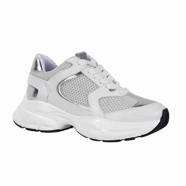 lightweight-mesh-chunky-white-running-shoes-for-women