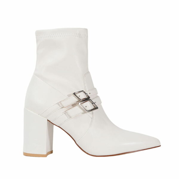 elegant-pointed-toe-white-heeled-boots-buckle-decor