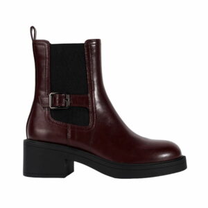 burgundy-round-toe-chelsea-boots-women-wide-elastic